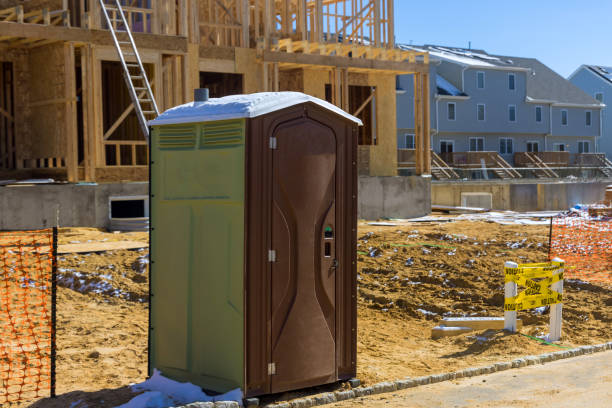 Best Porta potty delivery and setup  in Maury, NC